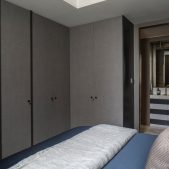 Roselind Wilson Design Eastcastle Street master bedroom