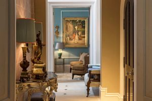 luxury entrance hall with a pop of colour by roselind wilson design