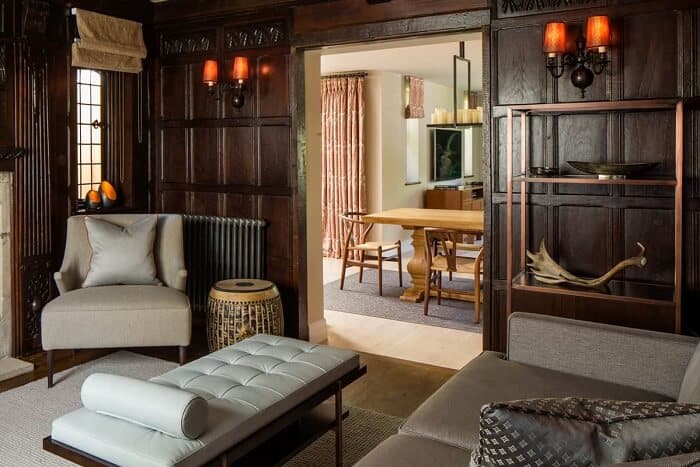 Dark oak panelled room and design